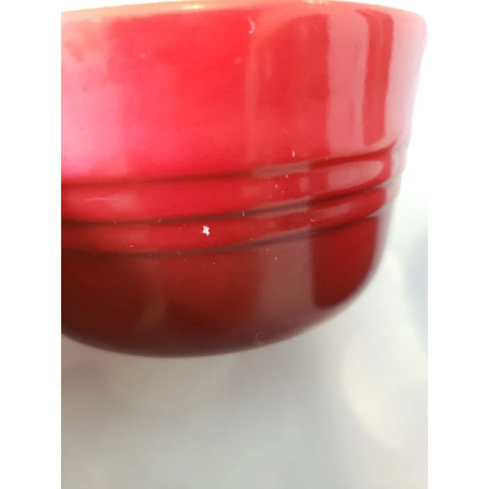 Le Creuset Custard Cup Ramekin Stoneware Set Of 2 Not Matching Red 11-03 & 15-16